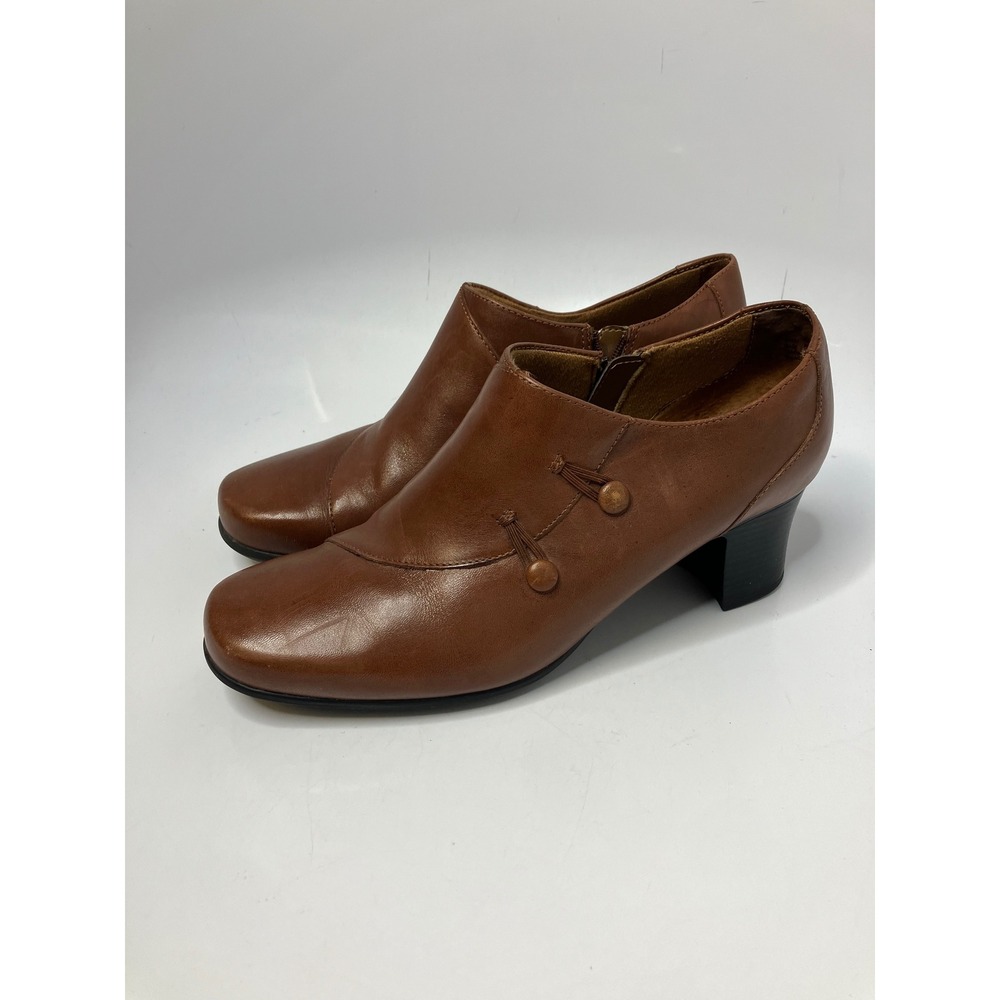 Clarks brown‎ leather block heel booties women's size 9W vintage style retro